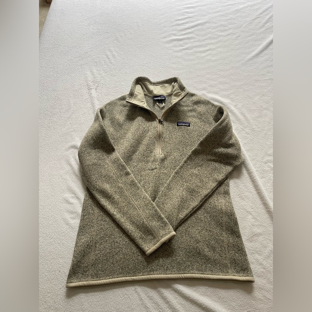 Patagonia quarter zip sweater jacket (large)